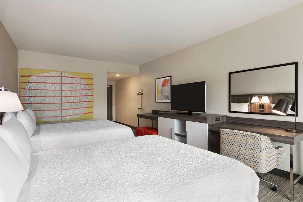 Hampton Inn & Suites スノコルミー 部屋 写真