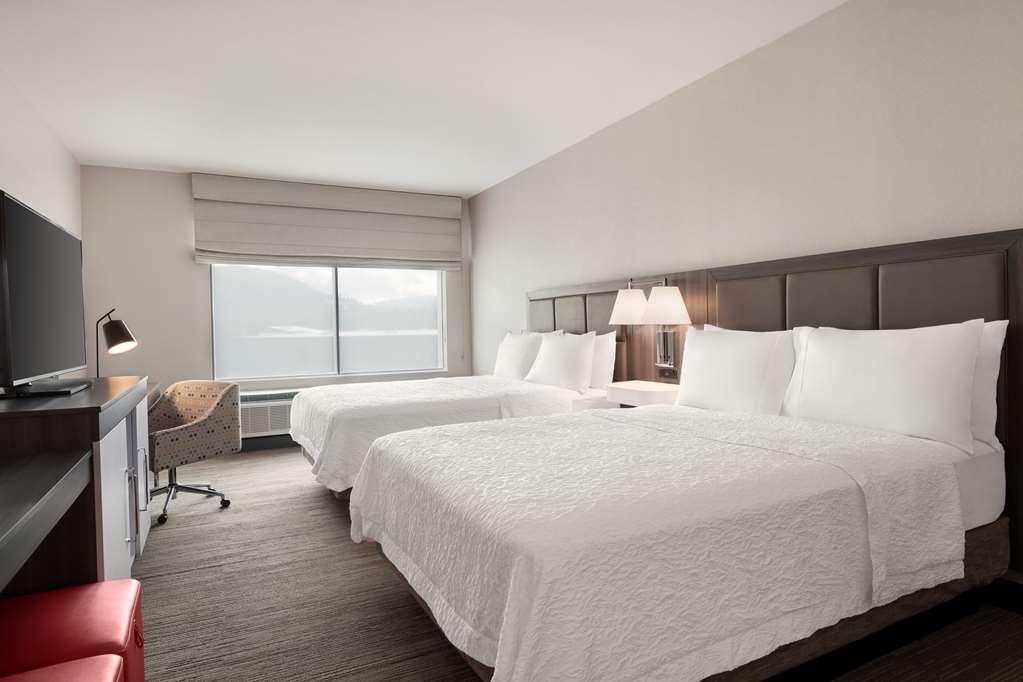 Hampton Inn & Suites スノコルミー 部屋 写真